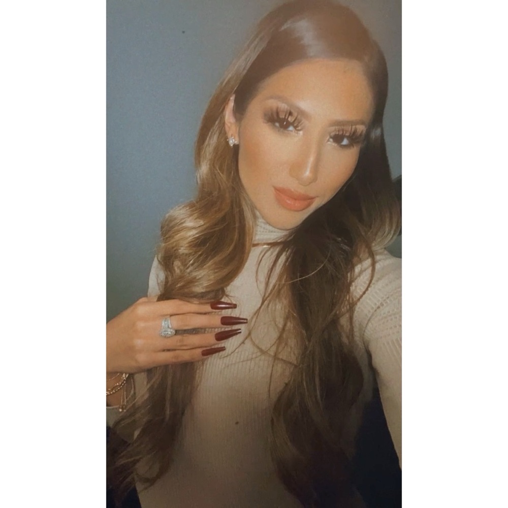 Meet your Posher, Alysia